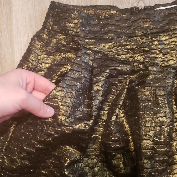 Gap shimmery skirt - Picture 2 of 5